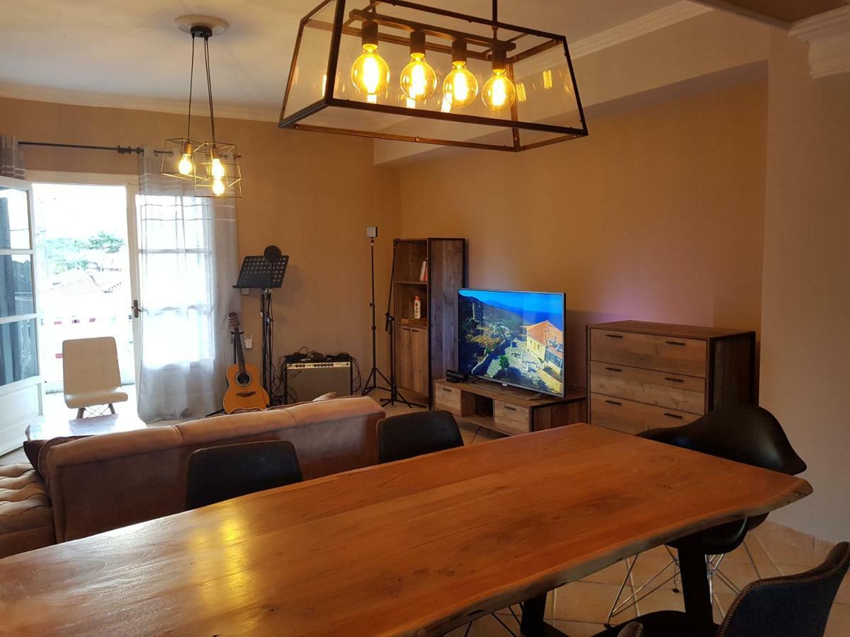 Mojo Modern Apartment 2 Alykanas  Dış mekan fotoğraf
